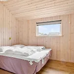 3 Bedroom Awesome In *