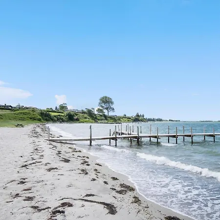 3 Bedroom Awesome In Hébergement de vacances