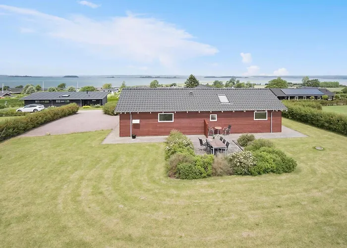 3 Bedroom Awesome In