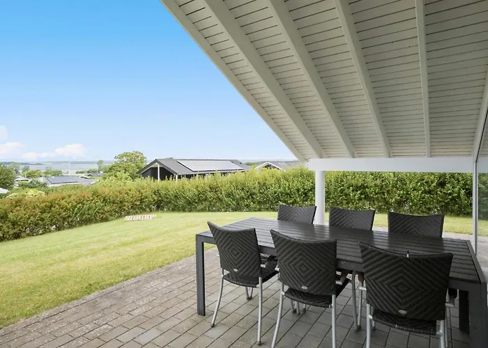 3 Bedroom Awesome In 別荘